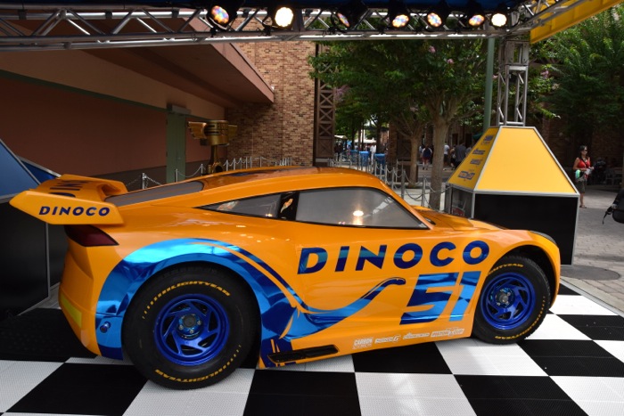 MouseSteps - Cruz Ramirez from "Cars 3" Now Meeting at Disney's